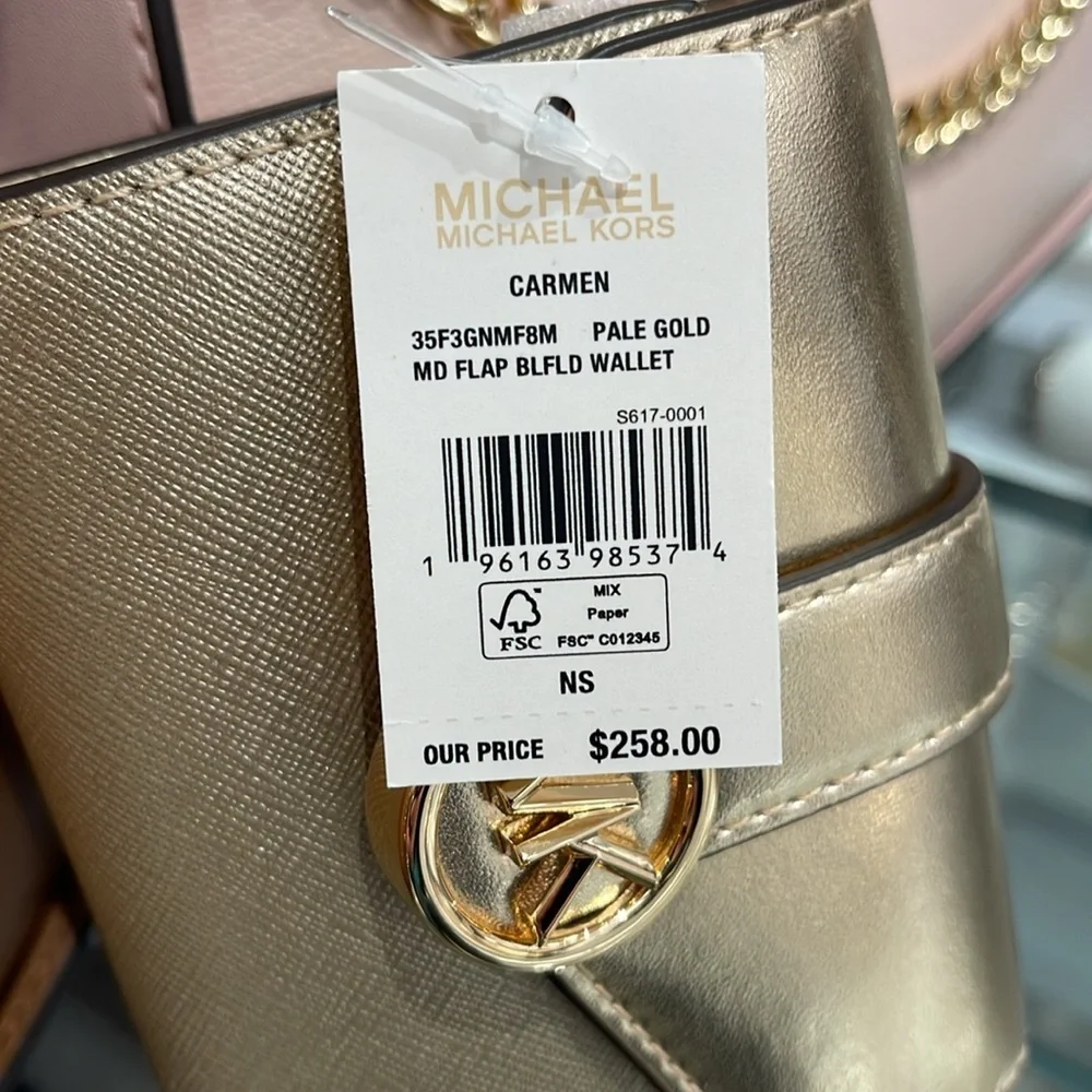 MICHAEL KORS CARMEN MEDIUM LOGO AND FAUX LEATHER WALLET PALE GOLD  NWT